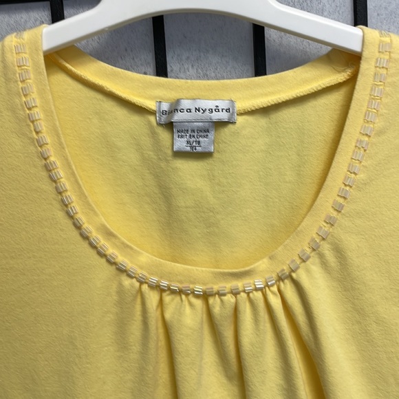 Yellow Beaded T Shirt by Bianca Nygard, SZ XL - Picture 3 of 5